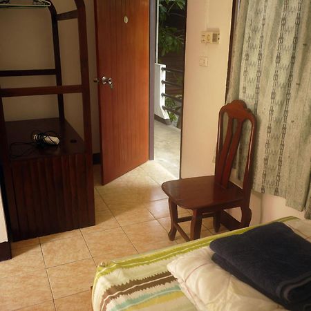 Sarah Guest House Chiang Mai Exterior foto