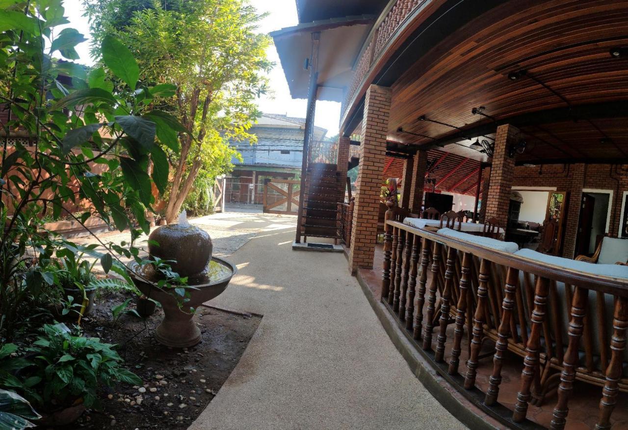 Sarah Guest House Chiang Mai Exterior foto
